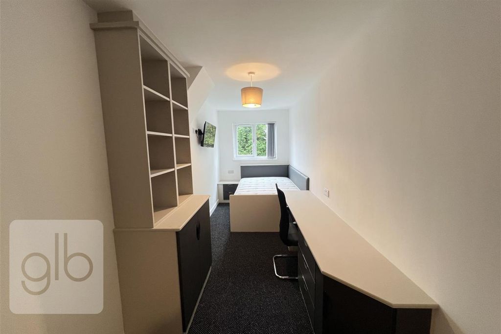 Room to rentHumber Avenue, Coventry CV1