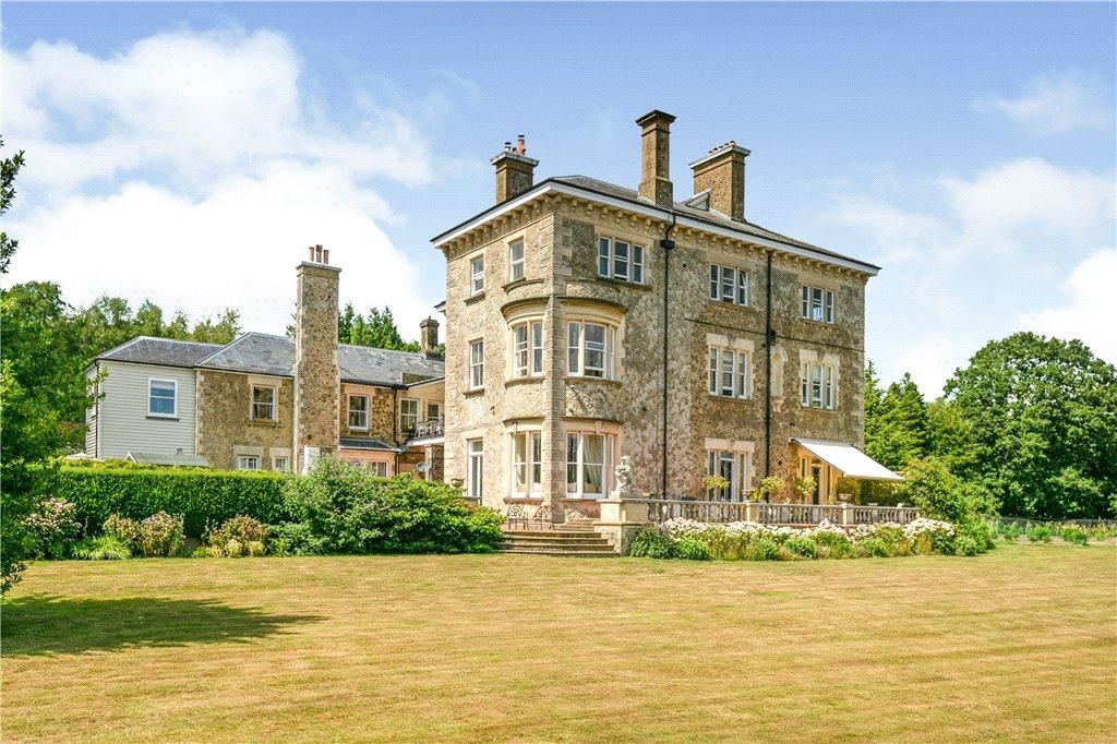 3 bed flat for saleEmmetts House, Ide Hill, Sevenoaks TN14