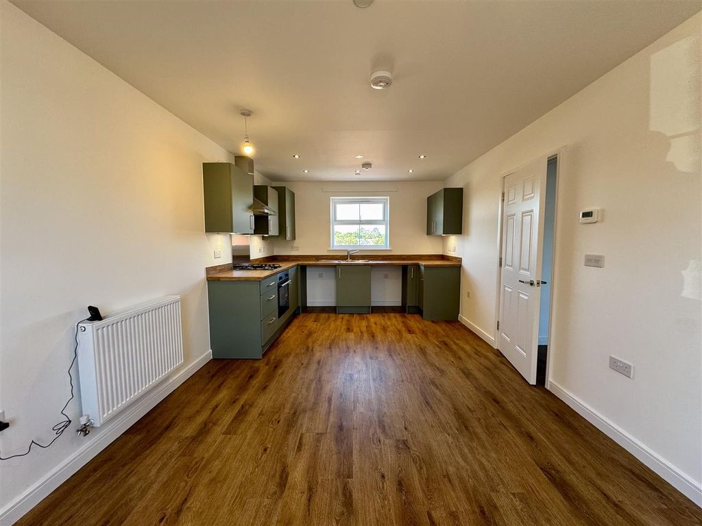 Additional image 3 of 1 bed flat to rentMaes Y Twr, Portskewett, Caldicot NP26