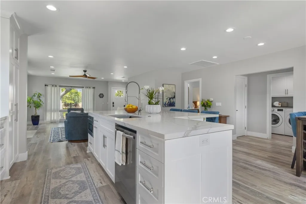 Additional image 15 of 286 Glendora Avenue, Long Beach, CA 90803