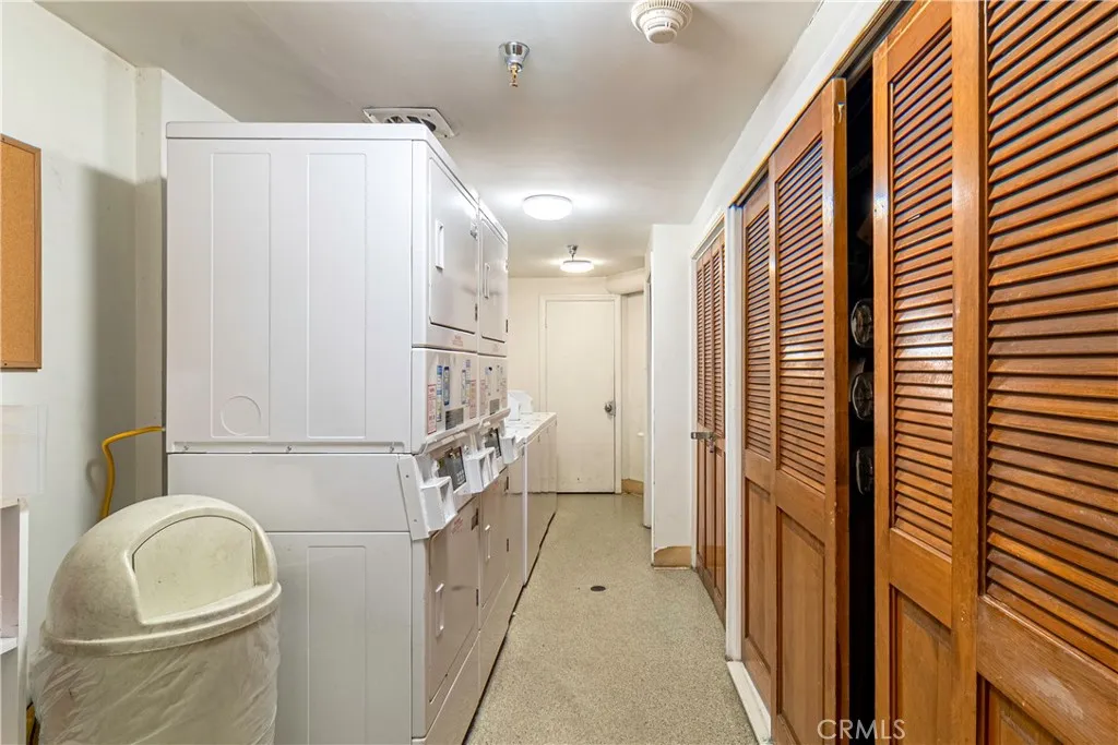Additional image 18 of 2260 N North Cahuenga Boulevard Unit 302, Los Angeles, CA 90068