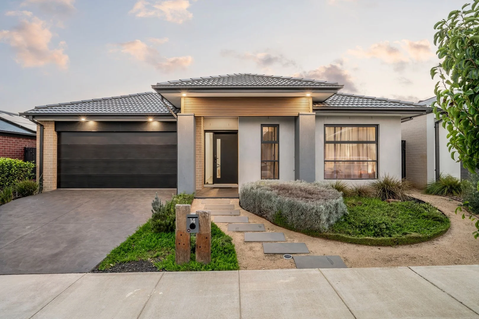 14 Dreamer Circuit, Mount Duneed VIC 3217