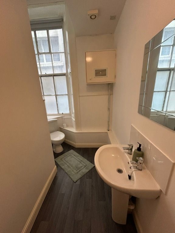 Additional image 8 of 4 bed flat to rentUnion Street, City Centre, Dundee DD1