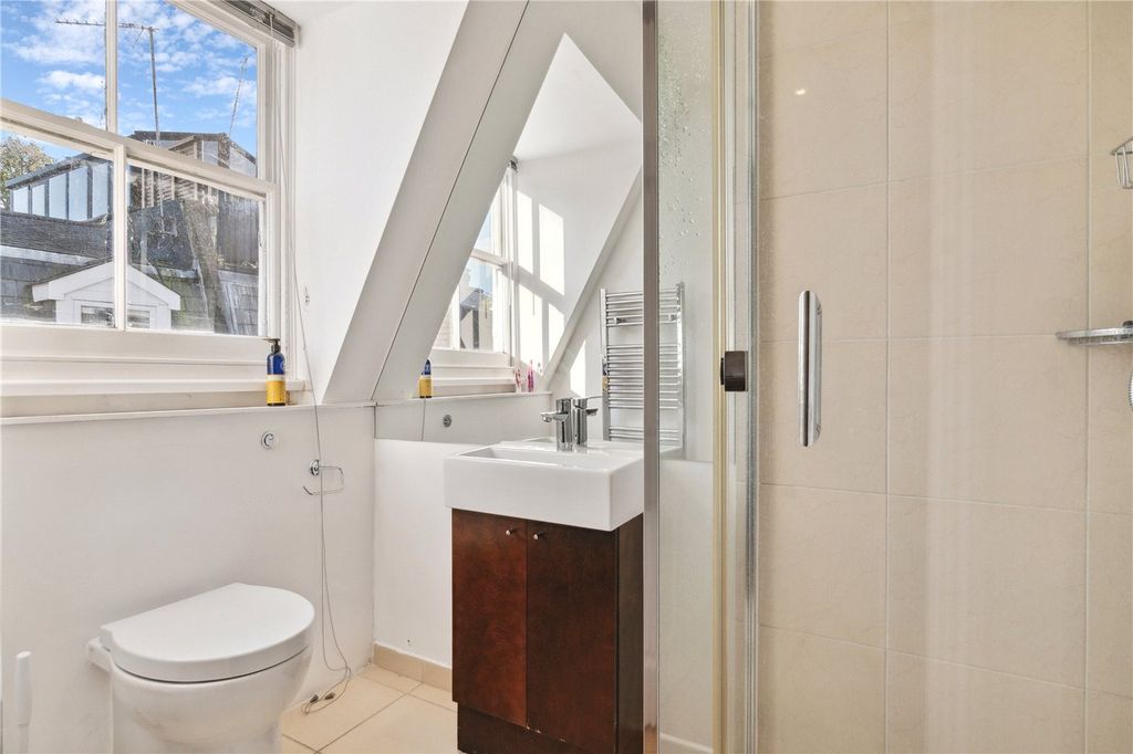 Additional image 13 of 4 bed town house to rentFulton Mews, London W2