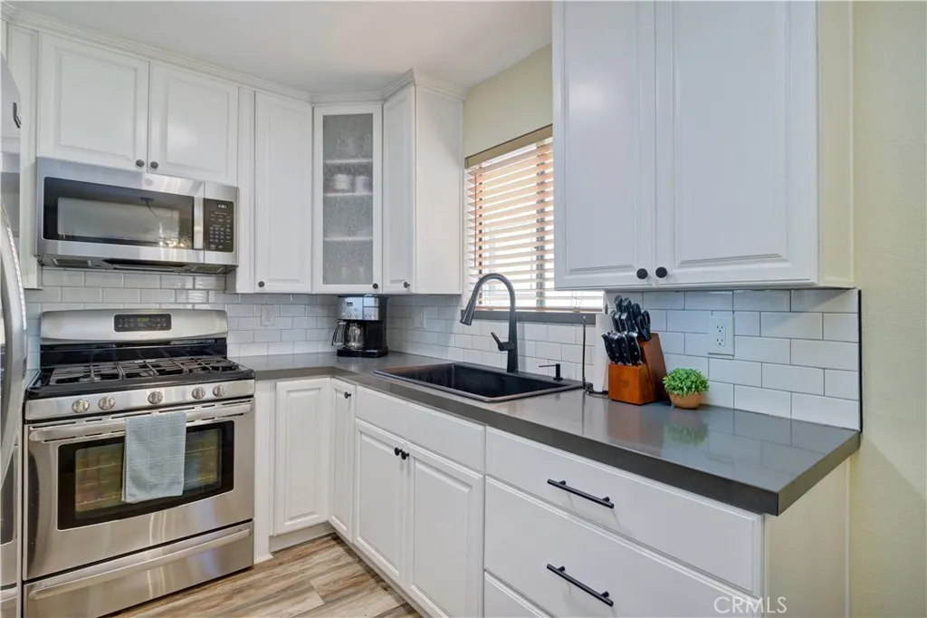 Additional image 25 of 4110 Elm Avenue Unit 203, Long Beach, CA 90807