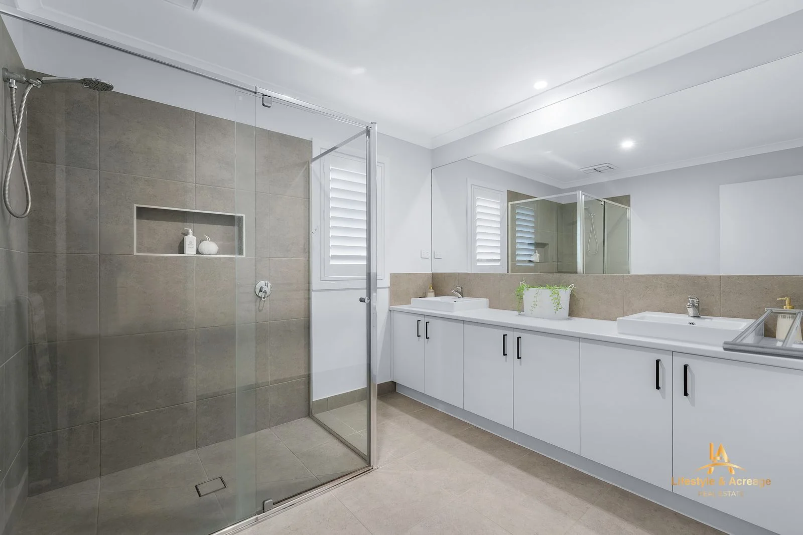 Additional image 16 of 13 Mainstone Street, Drouin VIC 3818