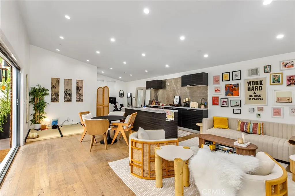 Additional image 54 of 11645 Woodbridge Street, Studio City, CA 91604