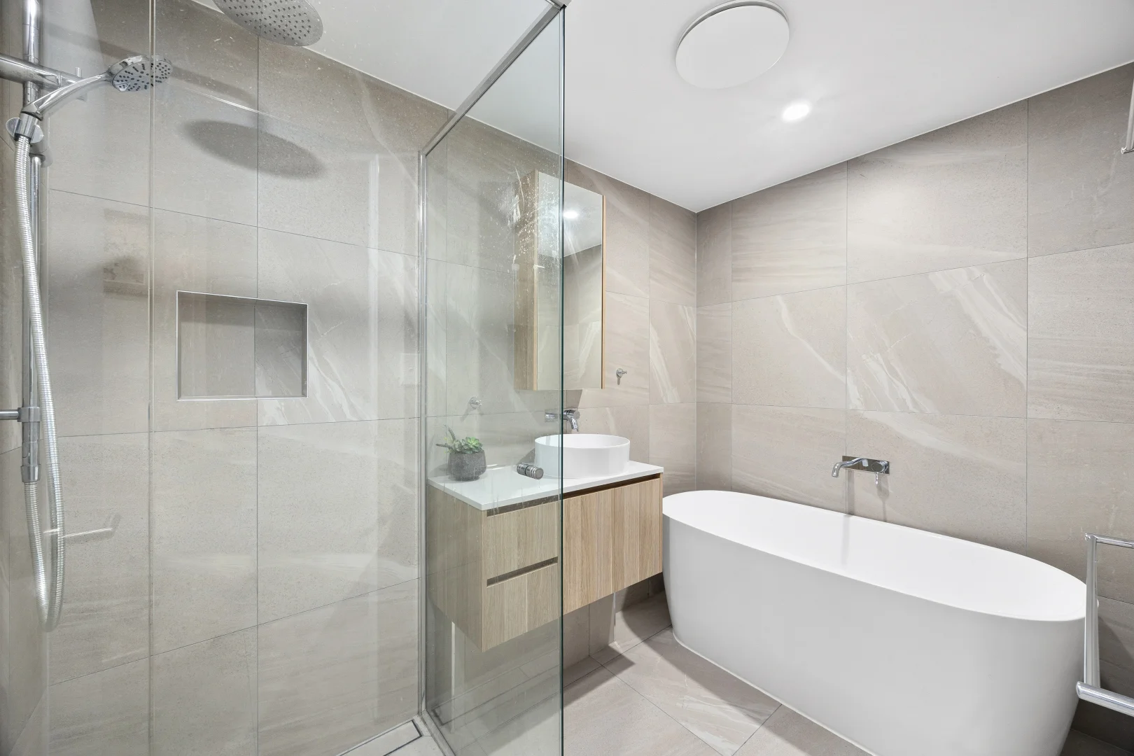 Additional image 10 of 102/1 Mantra Esplanade, Birtinya QLD 4575
