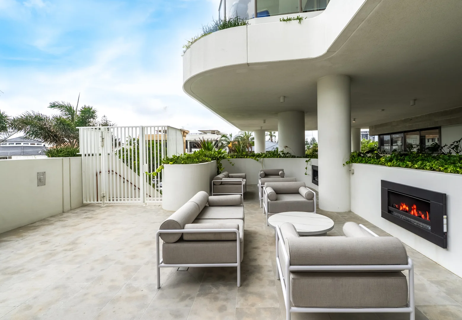 Additional image 37 of 1001/15-19 Peerless Avenue, Mermaid Beach QLD 4218
