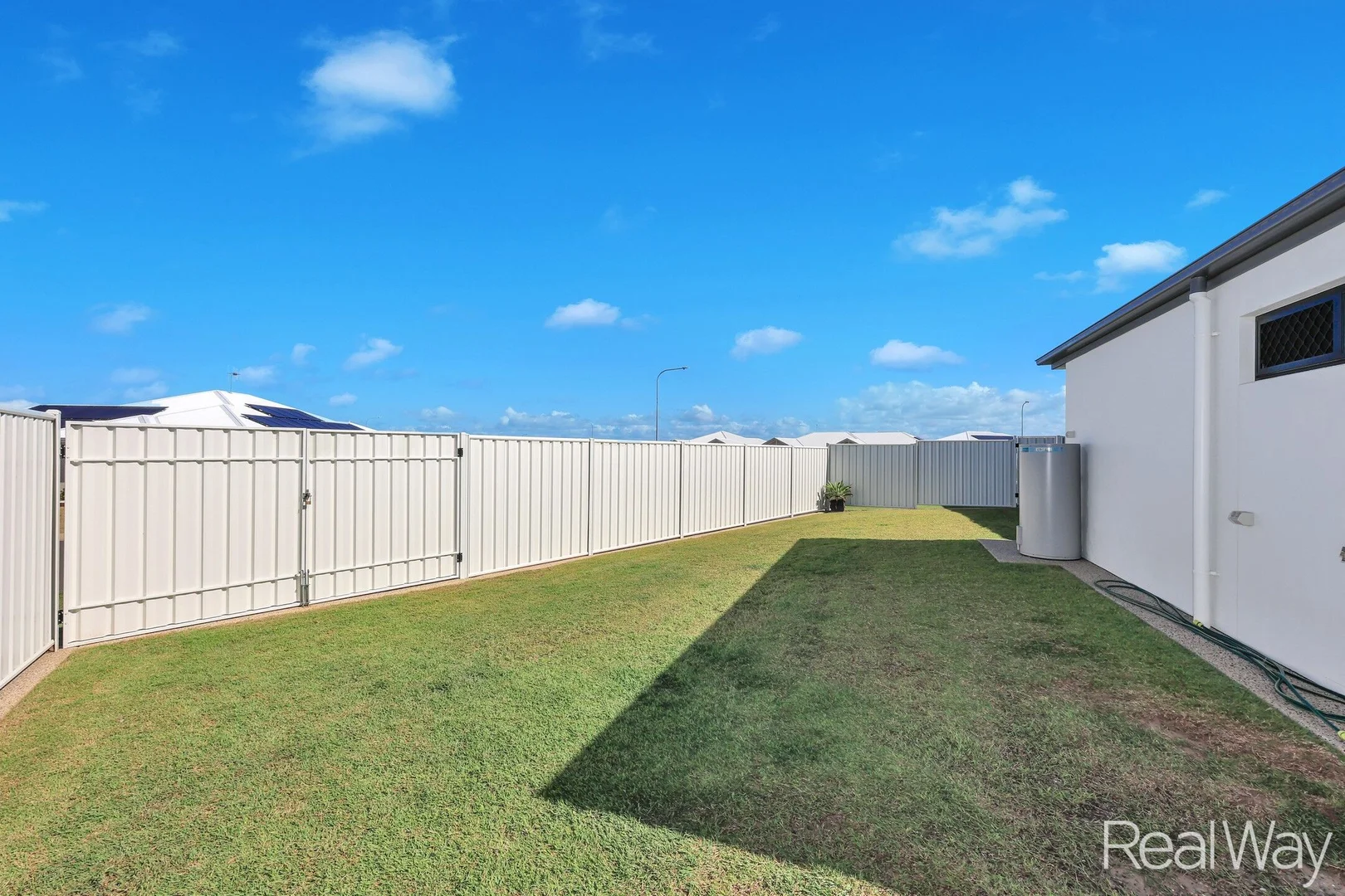 Additional image 33 of 1 Stapleton Avenue, Innes Park QLD 4670
