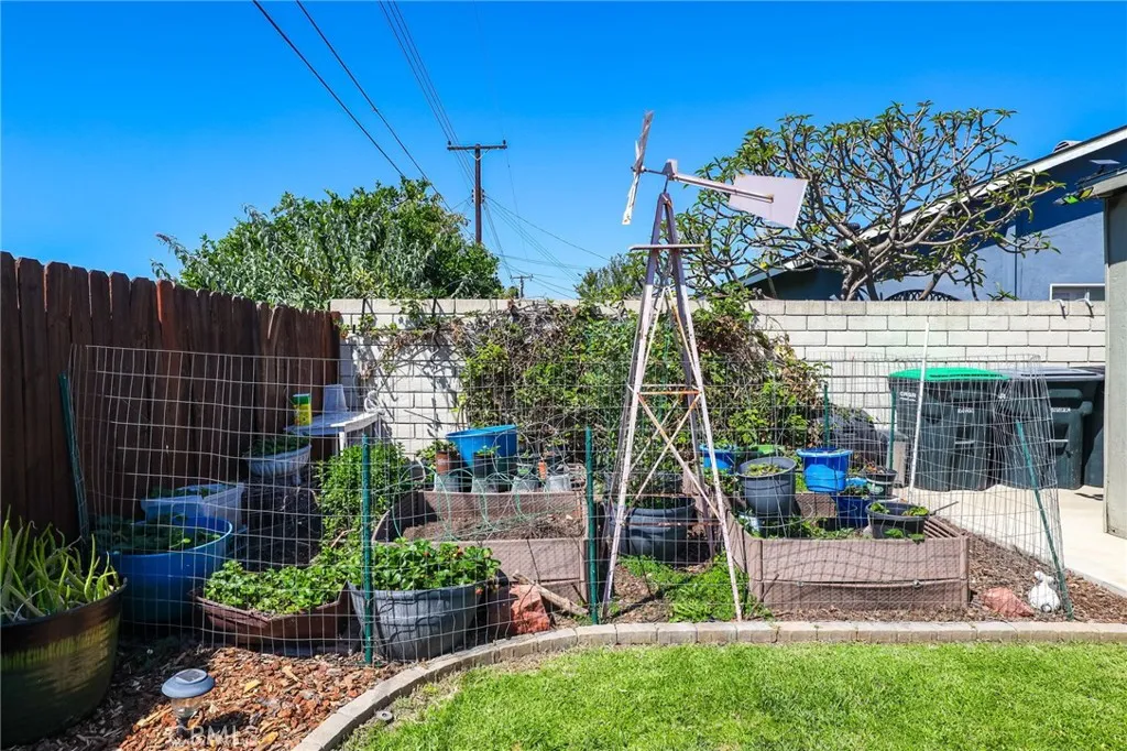 Additional image 34 of 390 N Milford St, Orange, CA 92867