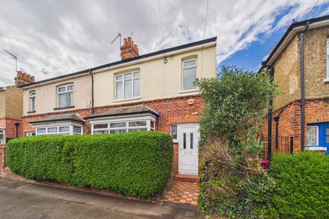 Wantage Road, Reading, Berkshire RG30