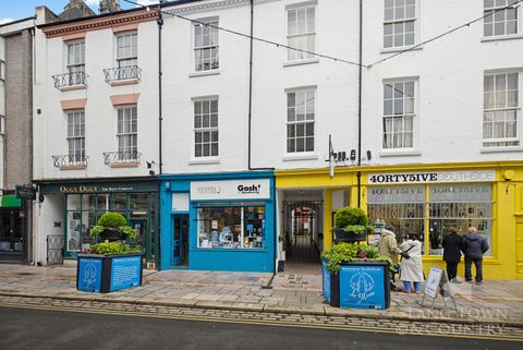 Flat 4, Southside Street, Plymouth PL1