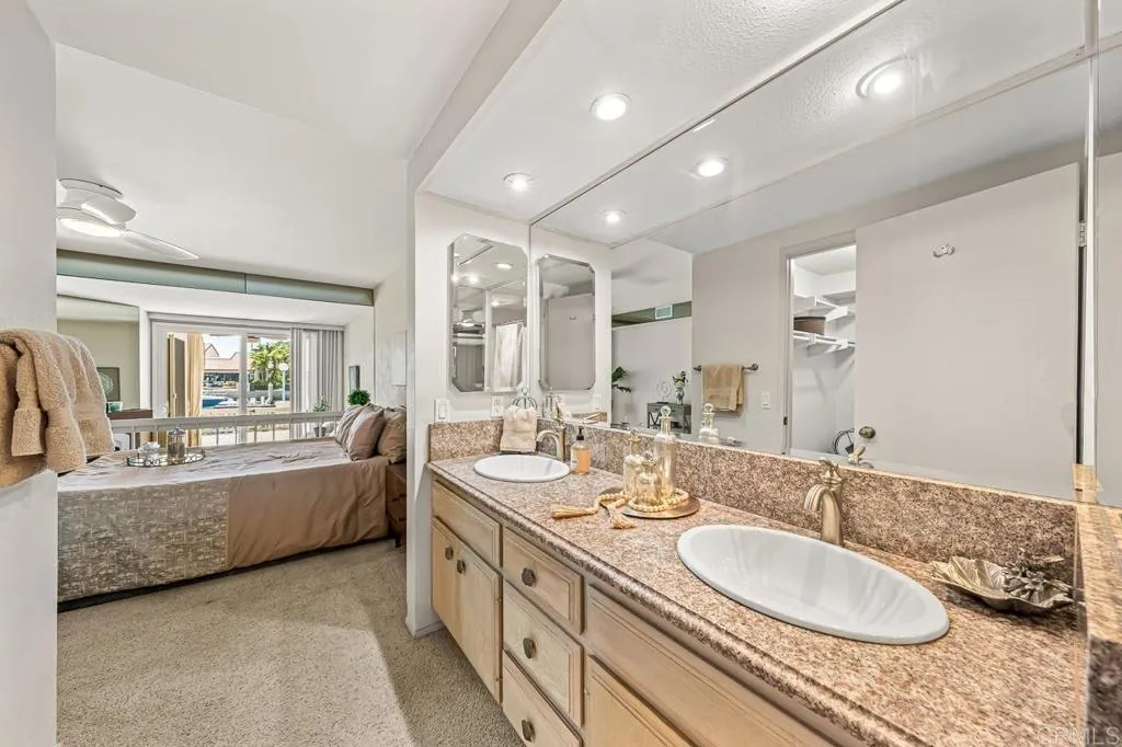 Additional image 81 of 85 Kingston Court W, Coronado, CA 92118
