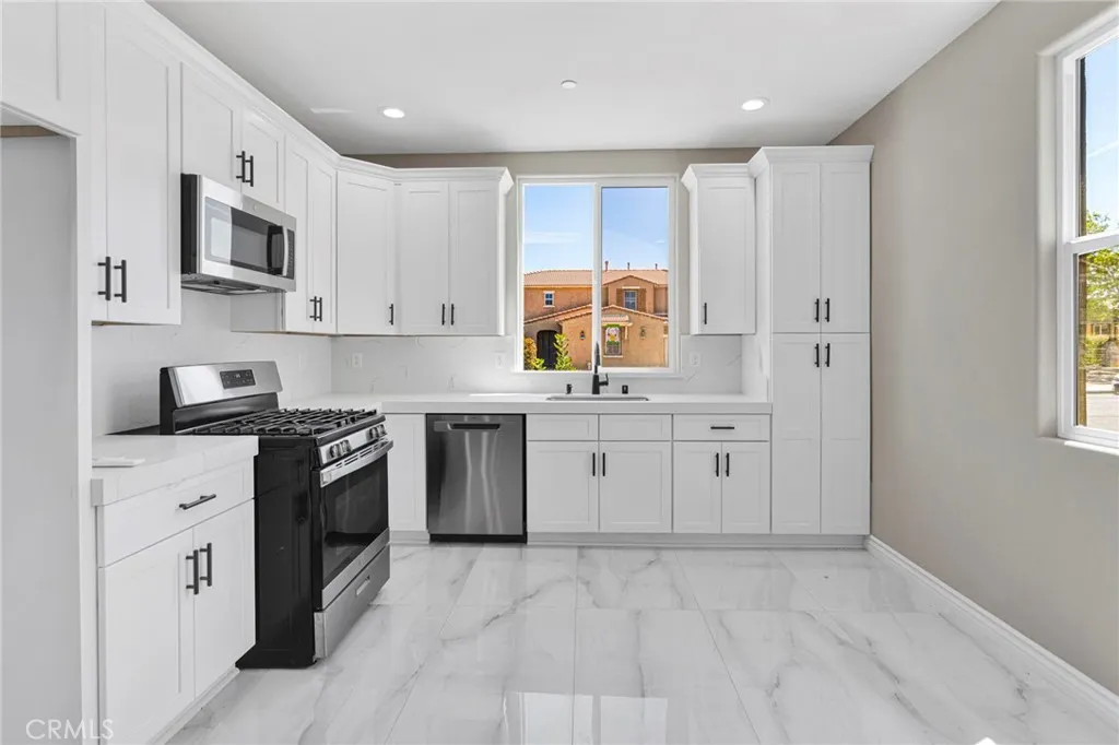 Additional image 40 of 8534 Stockton Avenue, Hesperia, CA 92344