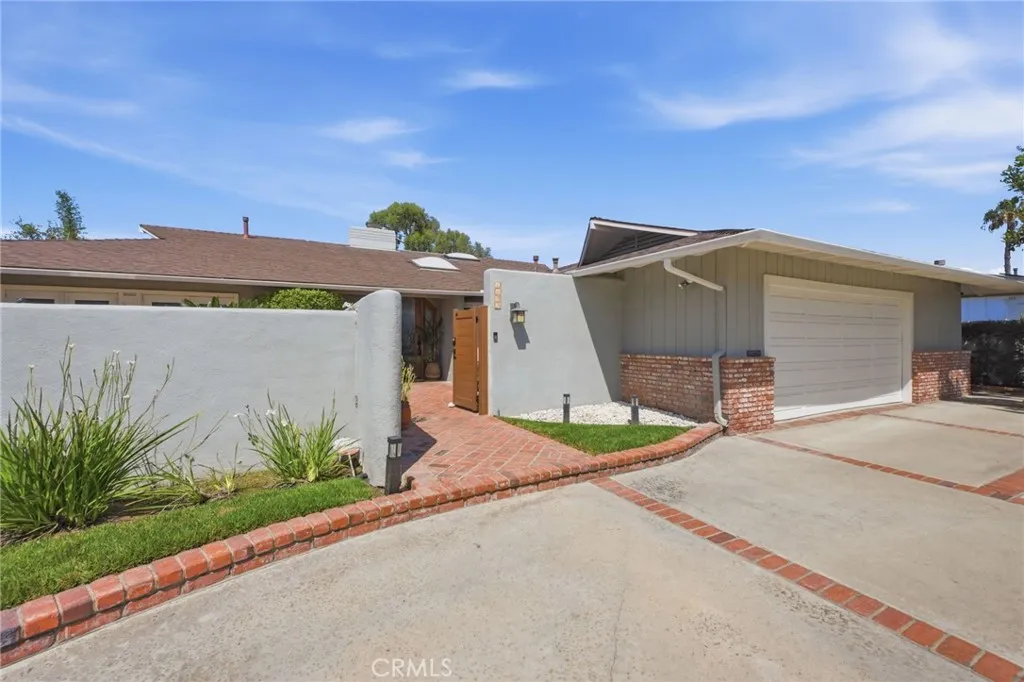 Additional image 75 of 1633 Santiago Dr, Newport Beach, CA 92660