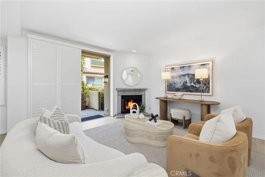 Additional image 4 of 909 Muirfield Drive, Newport Beach, CA 92660