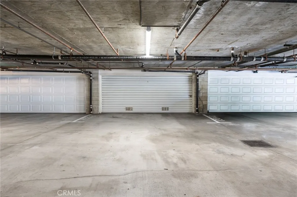 Additional image 35 of 1300 12th Street Unit E, Manhattan Beach, CA 90266
