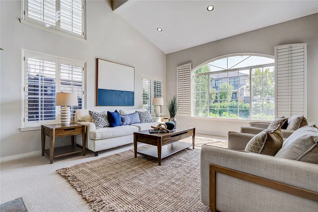 Additional image 59 of 2101 Lynngrove Dr, Manhattan Beach, CA 90266