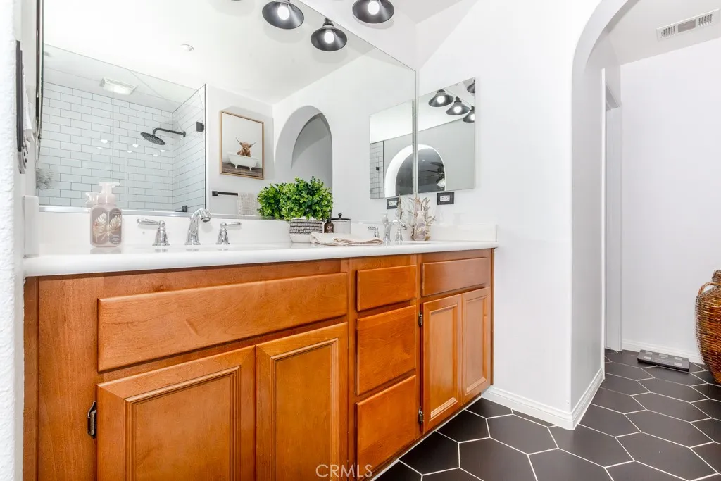 Additional image 119 of 4468 Owens St Unit 103, Corona, CA 92883