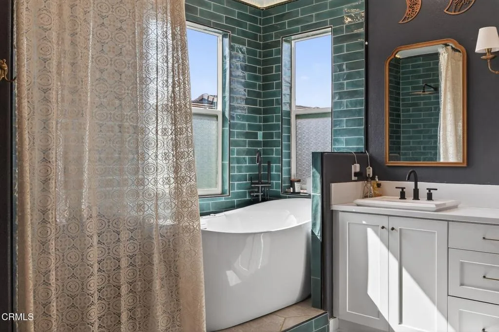 Additional image 87 of 562 Kumquat Court, Santa Paula, CA 93060