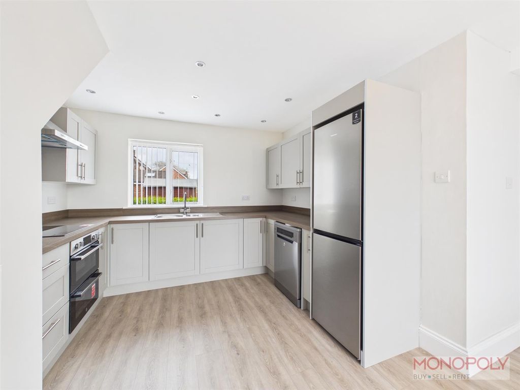 Additional image 2 of 3 bed terraced house to rentTrevalyn Hall View, Rossett, Wrexham LL12