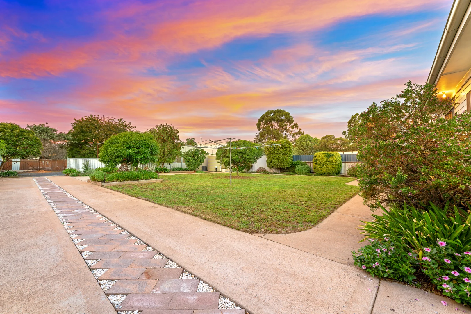 Additional image 11 of 19 Quota Drive, West Wyalong NSW 2671