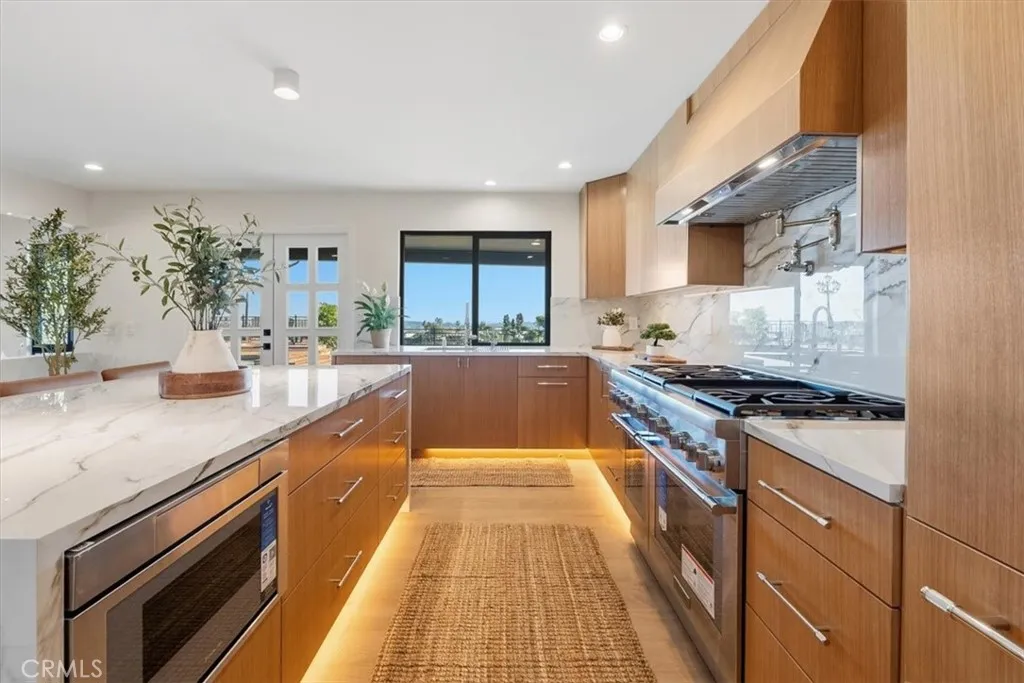 Additional image 33 of 834 Moorside Drive, Glendale, CA 91207