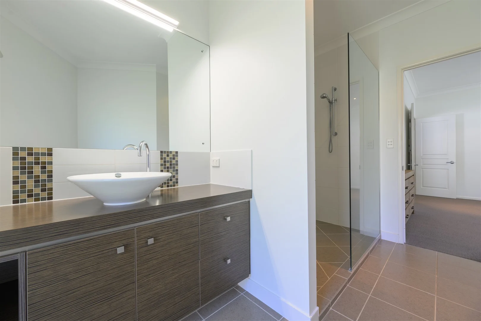 Additional image 7 of 2A Southern Cross Close, Telina QLD 4680