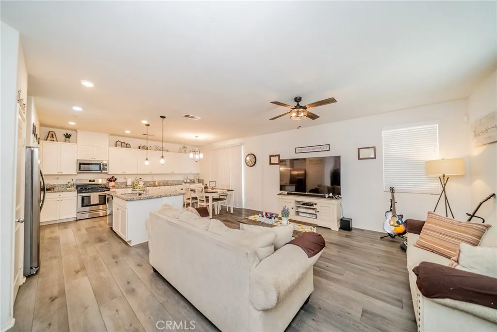 Additional image 11 of 2111 Lavender Lane, Colton, CA 92324