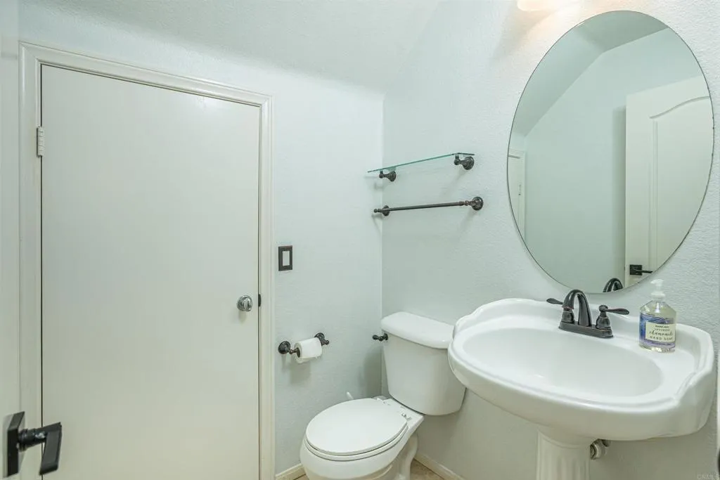 Additional image 21 of 1291 Blue Jean Way Unit 3, Chula Vista, CA 91913