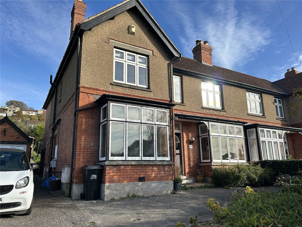 3 bed detached house to rentWells Road, Glastonbury, Somerset BA6