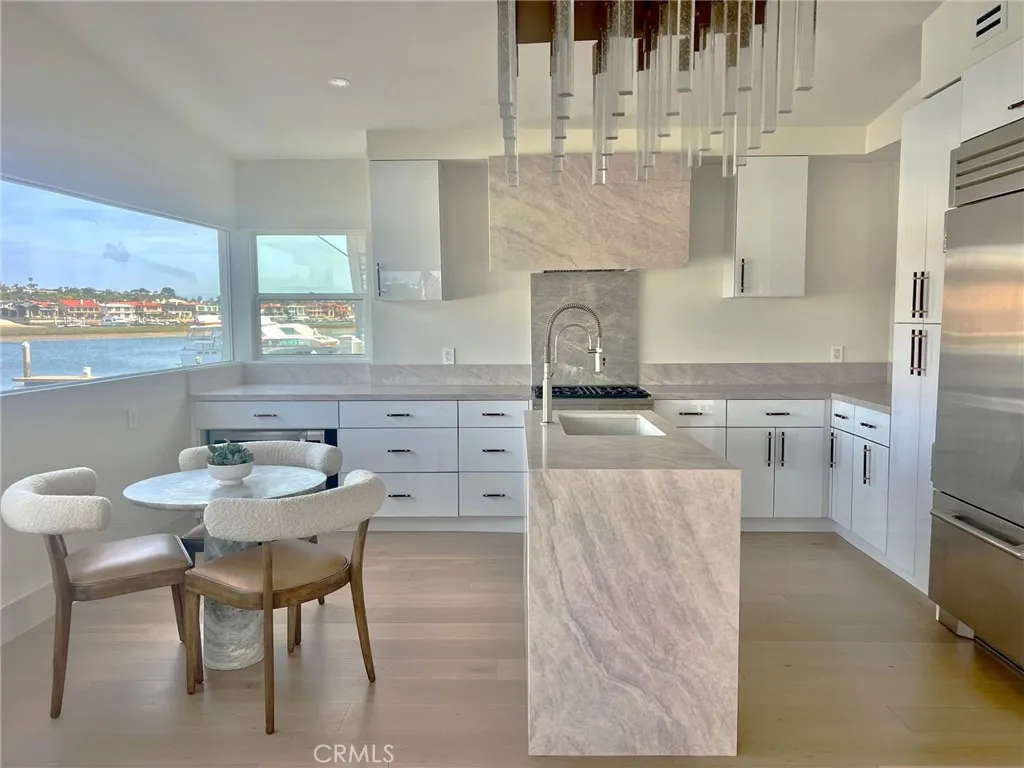Additional image 8 of 24 Saratoga, Newport Beach, CA 92660