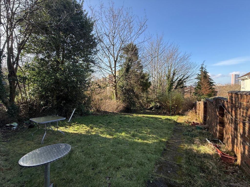 Additional image 13 of 3 bed semi-detached house to rentWeymouth Drive, Glasgow G12