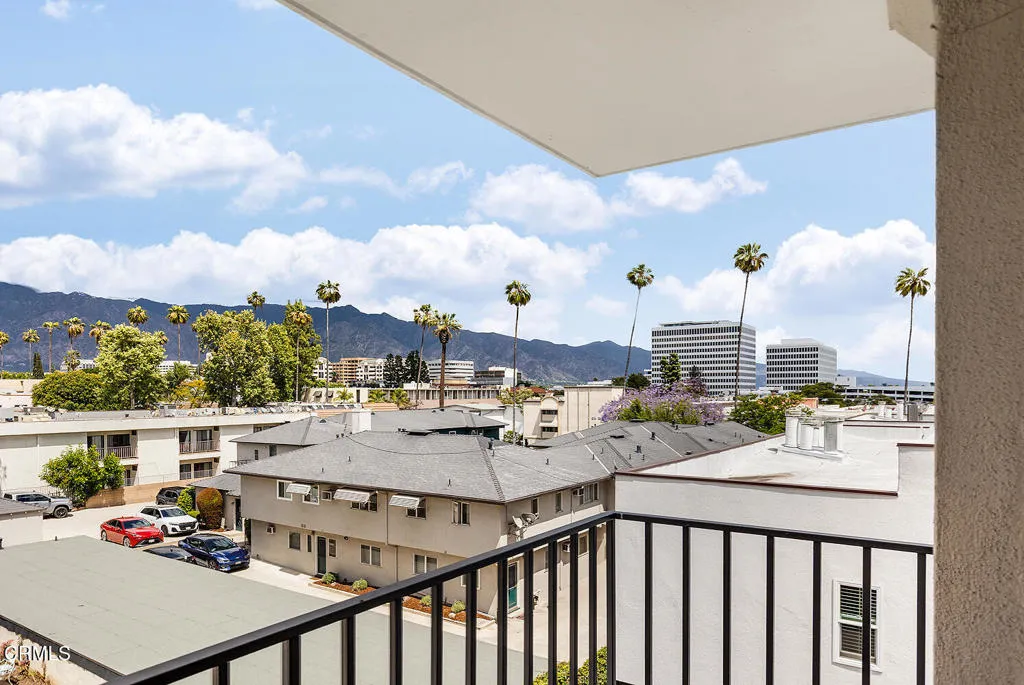 Additional image 9 of 601 E Del Mar Boulevard Unit 404, Pasadena, CA 91101