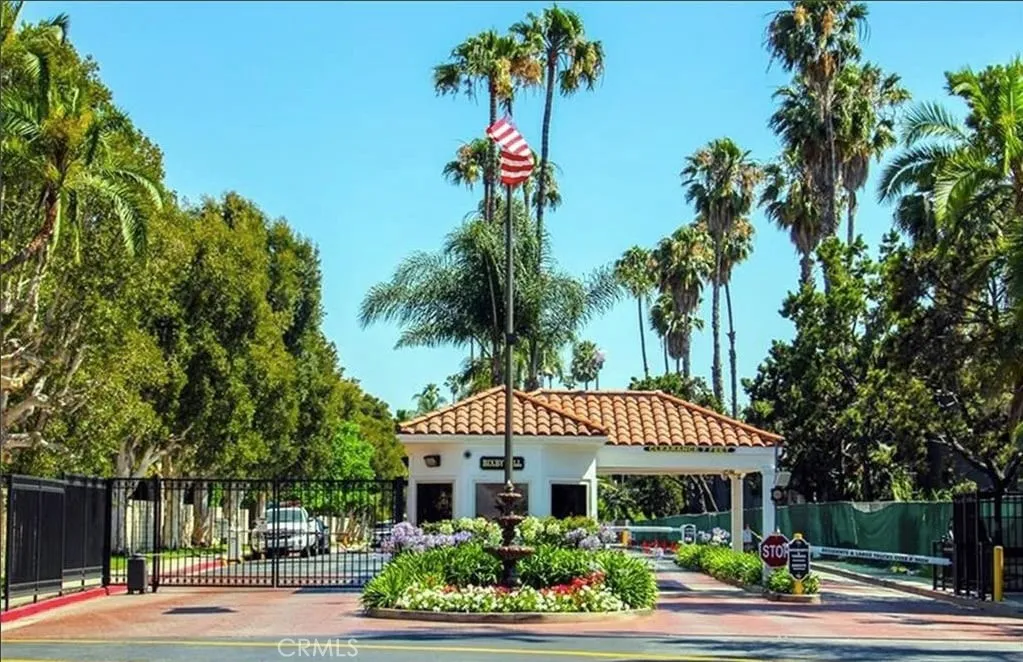 Additional image 111 of 905 N Hillside, Long Beach, CA 90815