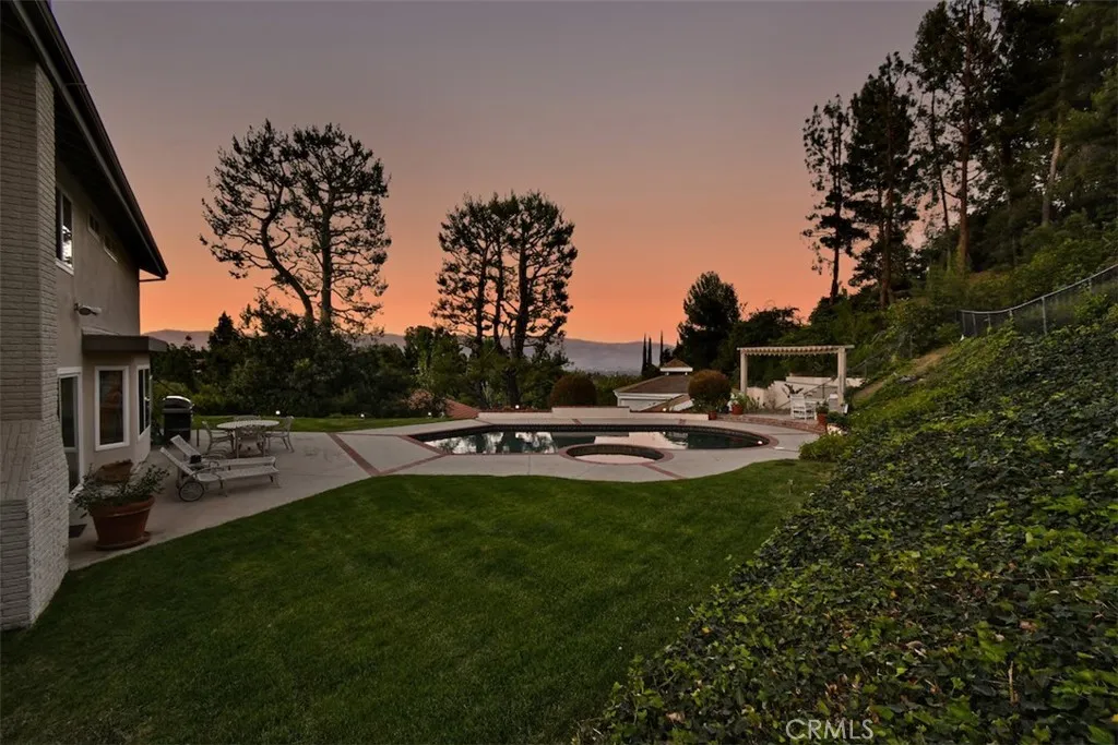 Additional image 107 of 19970 Greenbriar Drive, Tarzana, CA 91356
