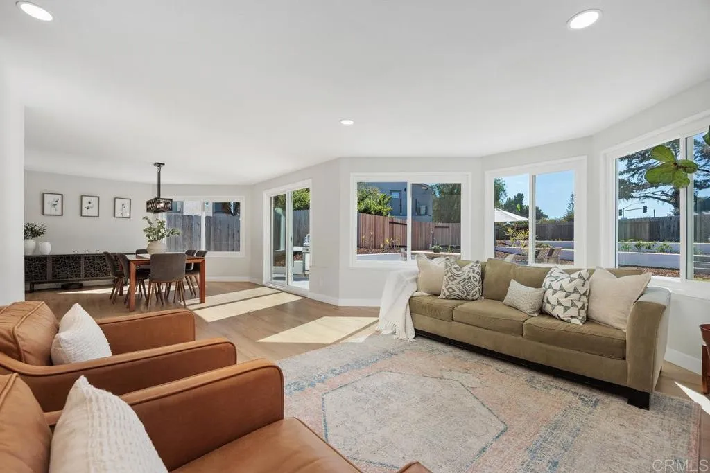 Additional image 15 of 4185 Combe Way, San Diego, CA 92122