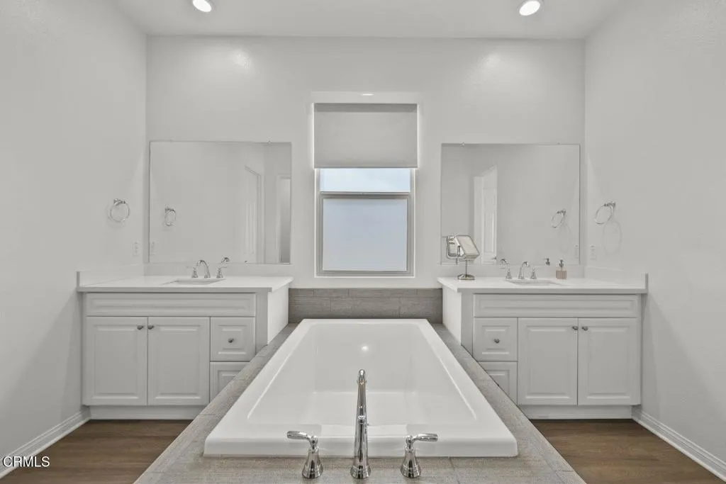 Additional image 30 of 2075 Seville Drive, Santa Paula, CA 93060
