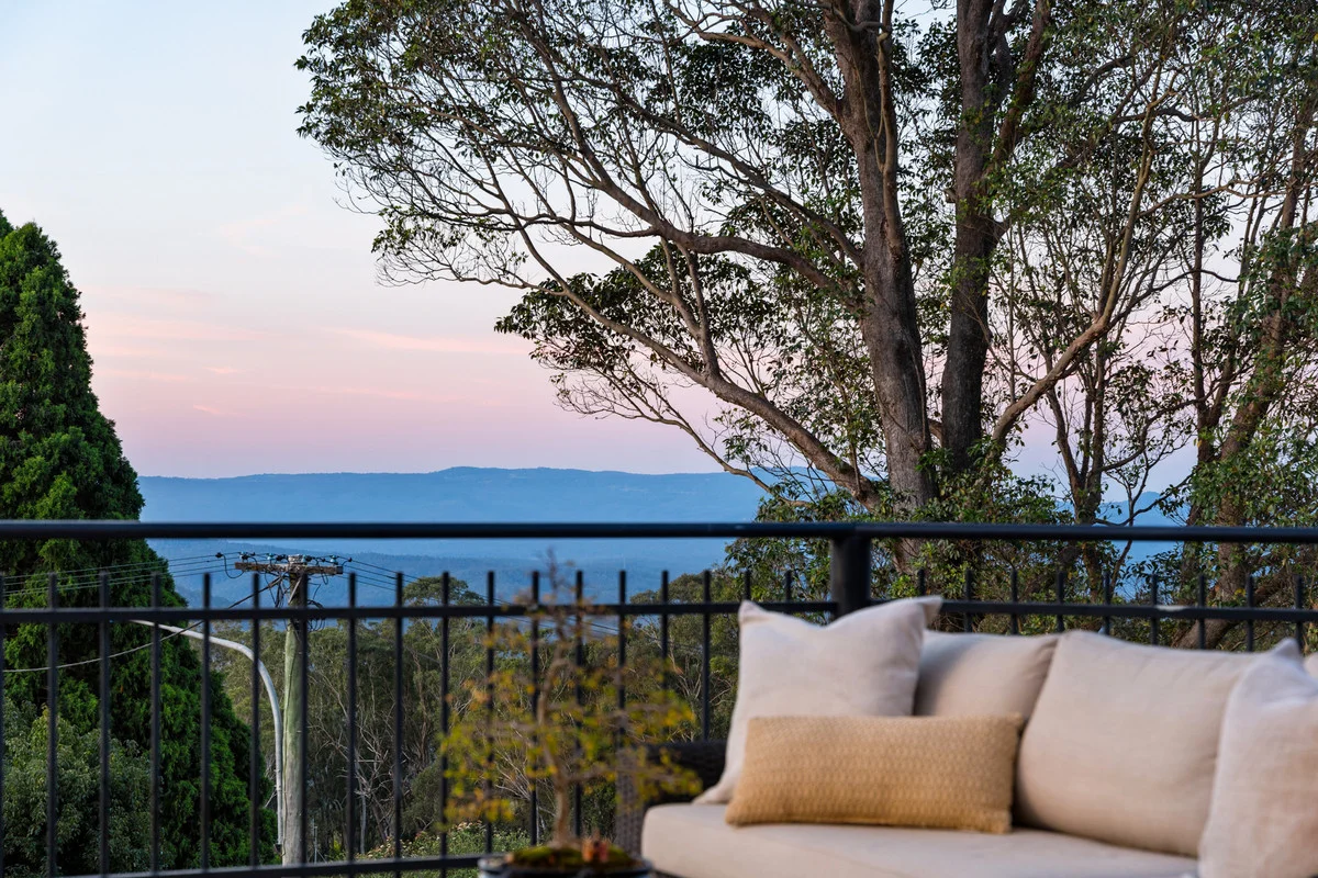 12 Wooldridge Street, Mount Lofty QLD 4350