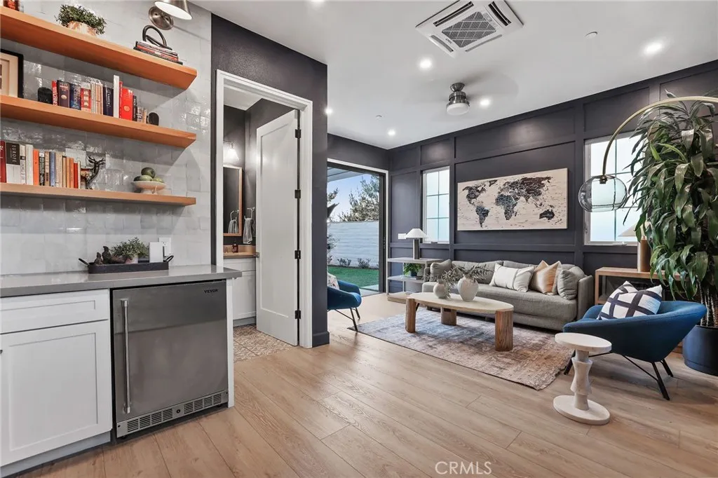 Additional image 43 of 103 Vigna, Irvine, CA 92602