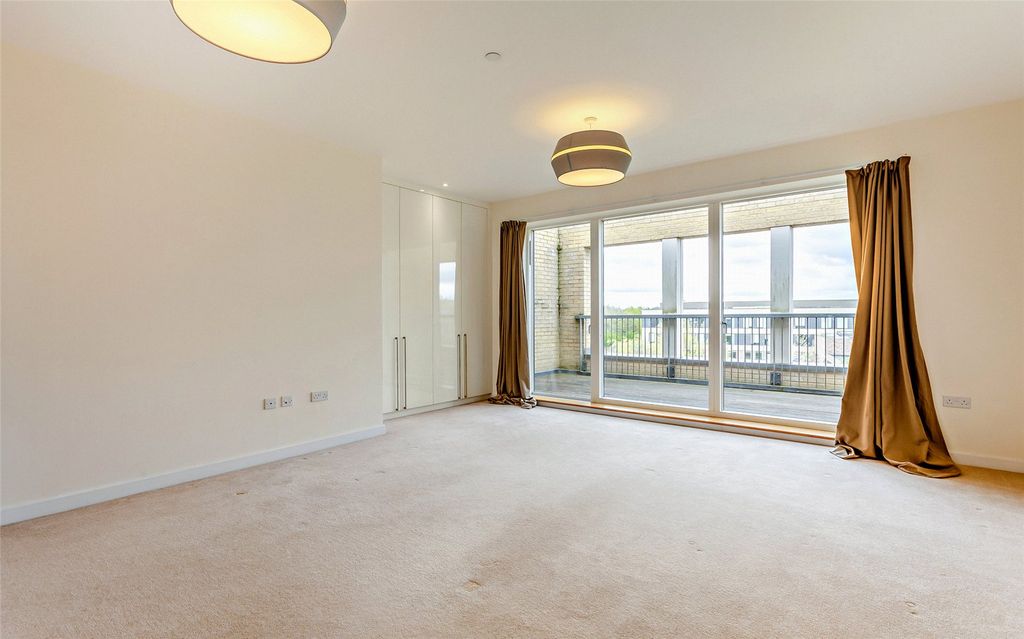 Additional image 17 of 4 bed terraced house to rentWhitelocks Drive, Trumpington, Cambridge, Cambridgeshire CB2