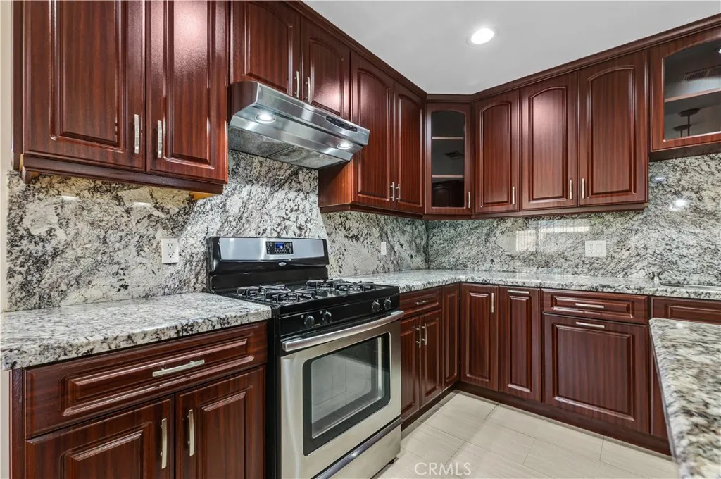 Additional image 10 of 12731 Victory Blvd, North Hollywood, CA 91606