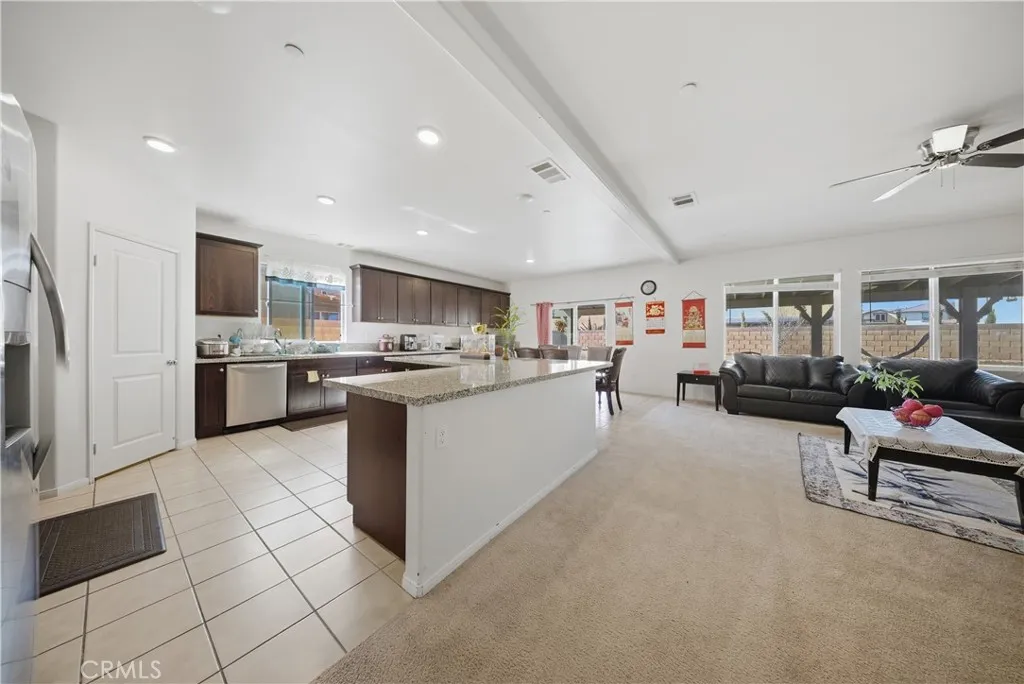 Additional image 5 of 44137 37th St W, Lancaster, CA 93536