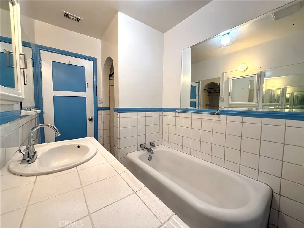 Additional image 54 of 6702 Haas Avenue, Los Angeles, CA 90047
