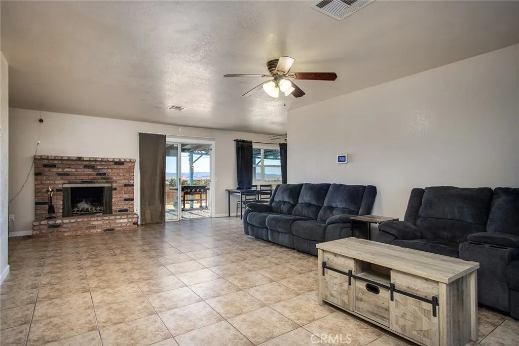 Additional image 9 of 73894 Playa Vista Drive, 29 Palms, CA 92277