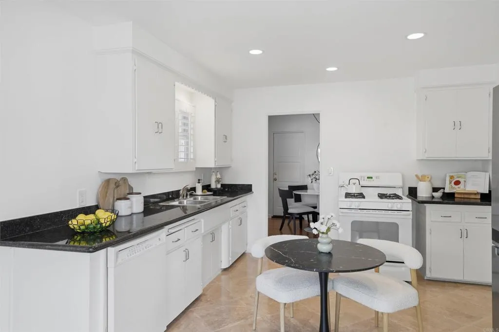 Additional image 8 of 1772 Redondo Street, San Diego, CA 92107
