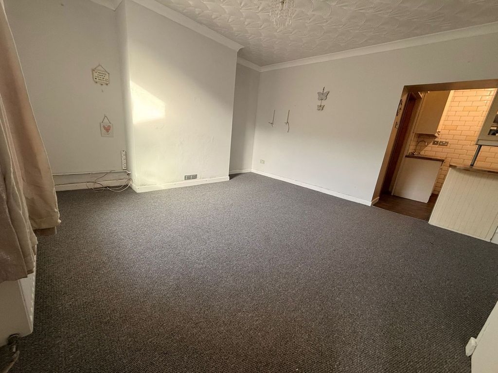 Additional image 2 of 2 bed terraced house to rentBrooklyn Terrace, Llanhilleth, Abertillery NP13