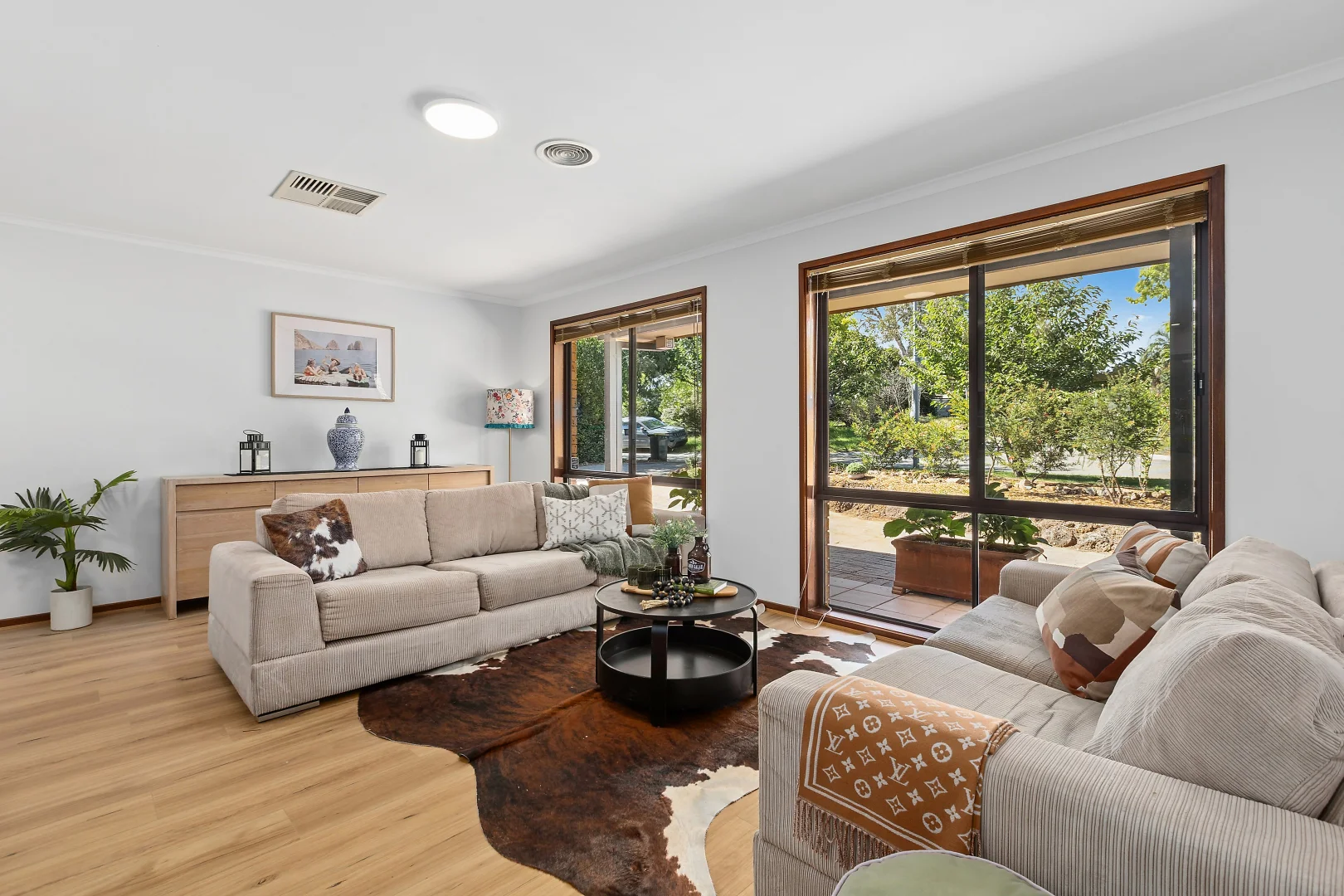 Additional image 3 of 51 Vagabond Crescent, McKellar ACT 2617