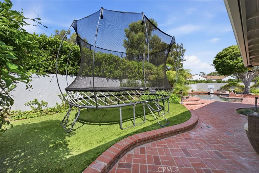 Additional image 14 of 1633 Santiago Dr, Newport Beach, CA 92660
